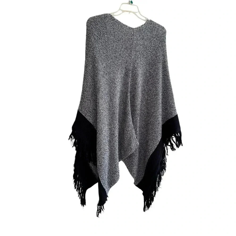 CAbi Style# 3361 Pepper Cape Poncho Shawl Sweater With Fringe Black White - Picture 8 of 11